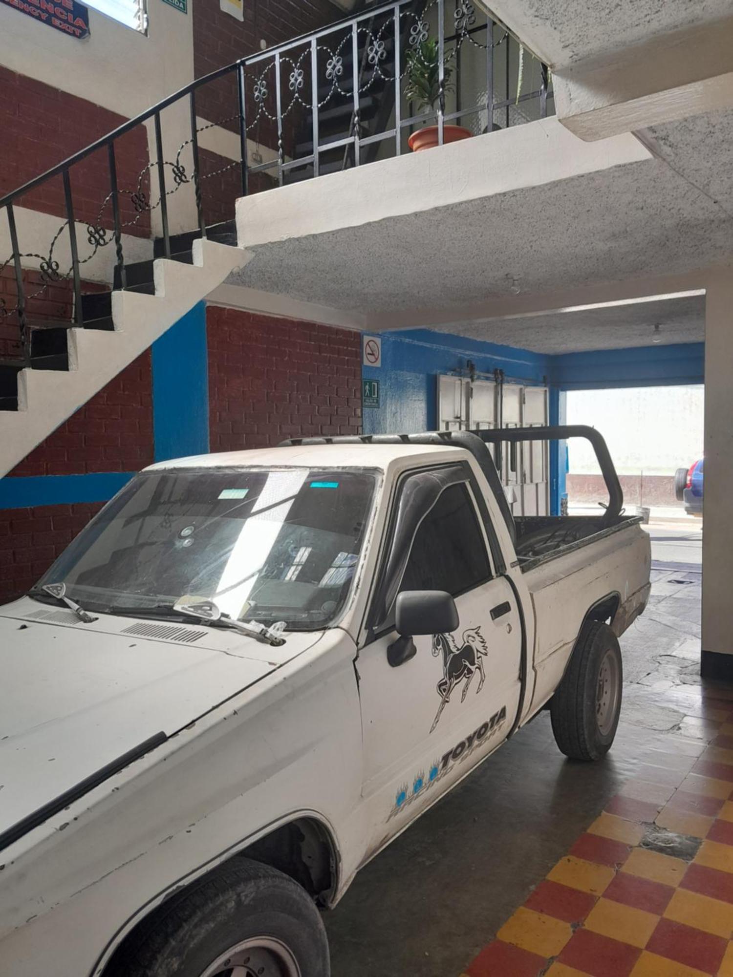 Hotel El Meson Guatemala Εξωτερικό φωτογραφία